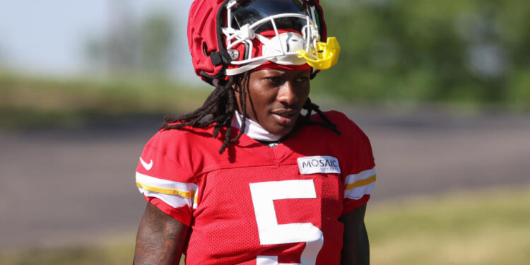 ST. JOSEPH, MO - AUGUST 02: Kansas City Chiefs wide receiver Marquise Brown (5) during training camp on August 2, 2024 at Missouri Western State University in St. Joseph, MO. (Photo by Scott Winters/Icon Sportswire via Getty Images)