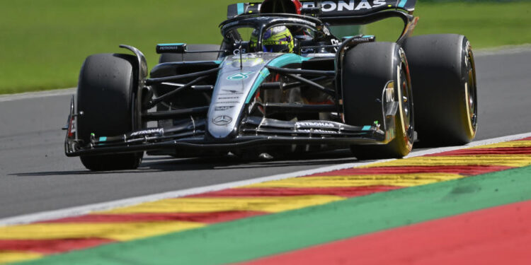 SPA, BELGIUM - JULY 28: Lewis Hamilton of Great Britain driving the (44) Mercedes AMG Petronas F1 Team F1W15 during the F1 Grand Prix of Belgium at Circuit de Spa-Francorchamps on July 28, 2024 in Spa, Belgium. (Photo by Vince Mignott/MB Media/Getty Images)