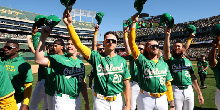 Farewell, Oakland. (Ezra Shaw/Getty Images)