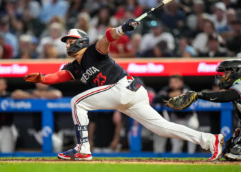 Injuries once again limited Royce Lewis' ability to stay on the field for the Twins. (Photo by Brace Hemmelgarn/Minnesota Twins/Getty Images)