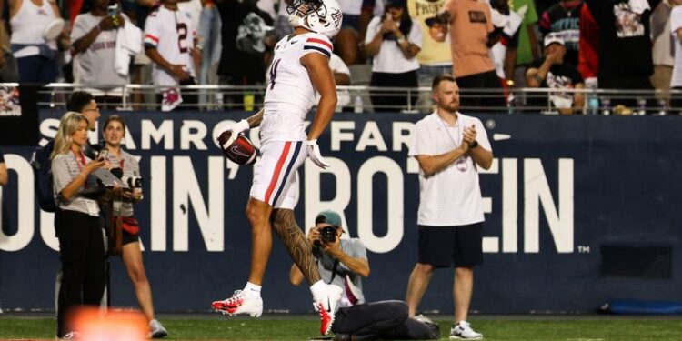 NCAA Football: New Mexico at Arizona