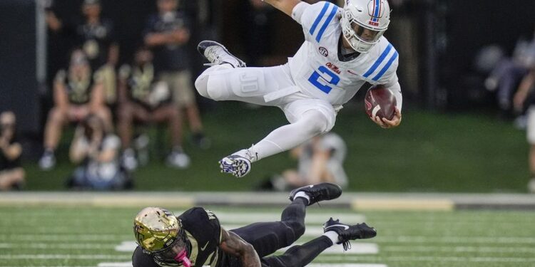 NCAA Football: Mississippi at Wake Forest