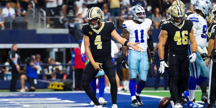 NFL: New Orleans Saints at Dallas Cowboys