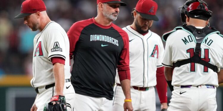 MLB: San Diego Padres at Arizona Diamondbacks