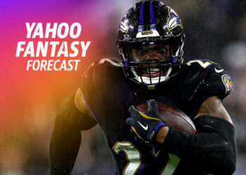 Week 4's Sunday slate is in the books and there were performances and injuries that will have long term fantasy implications. From SNF's clash between the Bills and Ravens to dissecting the impact of the Chiefs losing Rashee Rice, the two cover everything you need to know. Matt Harmon and Andy Behrens recap a wild Week 4 and discuss which games we should care about the most, sort or care about and the ones that could have been an email. (Credit: Patrick Smith/Getty Images)