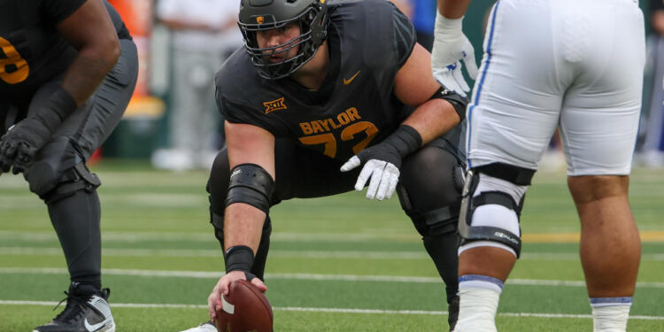 WACO, TX - SEPTEMBER 14: Baylor Bears offensive lineman Coleton Price (72) prepares for play during the college football game between Baylor Bears and Air Force Falcons on September 14, 2024, at McLane Stadium in Waco, TX.  (Photo by David Buono/Icon Sportswire via Getty Images)