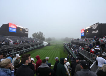 Fog has rolled into the Royal Montreal Golf Club. (Photo by Minas Panagiotakis/Getty Images)