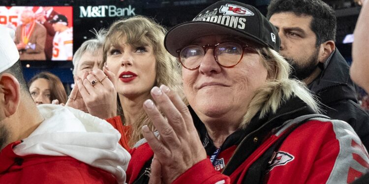 Taylor Swift, left, stands with Donna Kelce after an AFC Championship NFL football game between the Kansas City Chiefs and the Baltimore Ravens on Sunday, Jan. 28, 2024 in Baltimore.