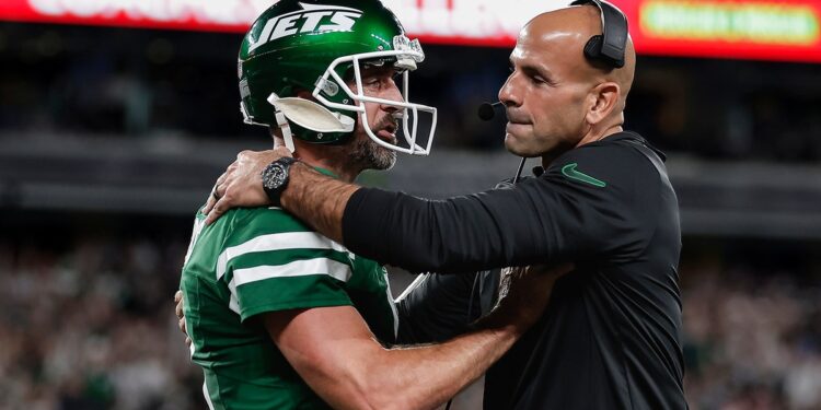 Aaron Rodgers Robert Saleh embrace