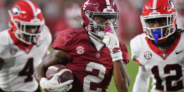 Alabama wide receiver Ryan Williams celebrates the go-ahead touchdown during the Crimson Tide's win over the Georgia Bulldogs on Saturday. (Jeffrey Vest/Icon Sportswire via Getty Images)