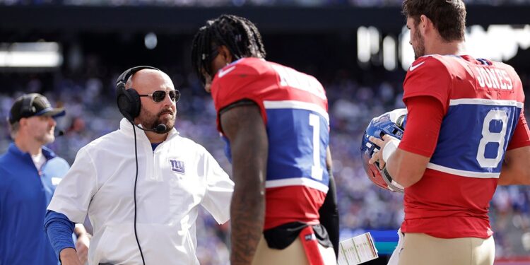 Brian Daboll with Malik Nabers and Daniel Jones