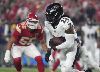 Derrick Henry started his Ravens career with the first touchdown of the 2024 NFL season. (AP Photo/Ed Zurga)