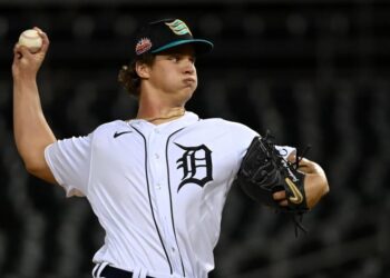 GOODYEAR, AZ - OCTOBER 14: Jackson Jobe #33 of the Salt River Rafters pitches during the game between the Glendale Desert Dogs and the Salt River Rafters at Goodyear Ballpark on Saturday, October 14, 2023 in Goodyear, Arizona. (Photo by Norm Hall/MLB Photos via Getty Images)