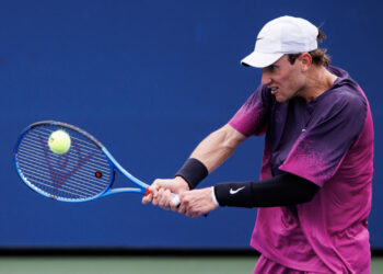 Aug 29, 2024; Flushing, NY, USA; Jack Draper of Great Britain in play against Botic van de Zandschulp of the Netherlands on day six of the 2024 U.S. Open tennis tournament at the USTA Billie Jean King National Tennis Center. Mandatory Credit: Mike Frey-USA TODAY Sports