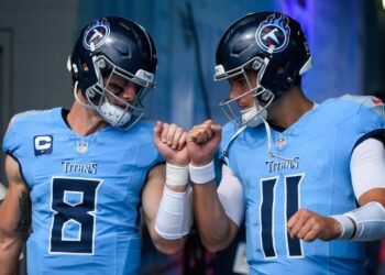 NFL: Green Bay Packers at Tennessee Titans