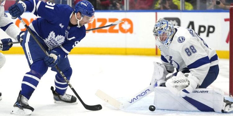 NHL: Tampa Bay Lightning at Toronto Maple Leafs