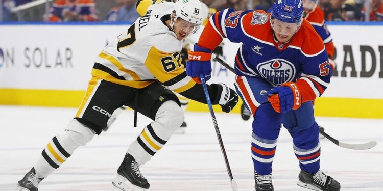 NHL: Pittsburgh Penguins at Edmonton Oilers