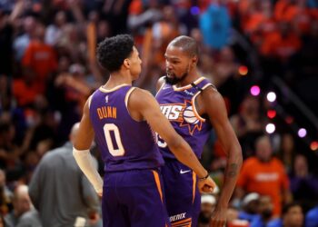 NBA: Dallas Mavericks at Phoenix Suns