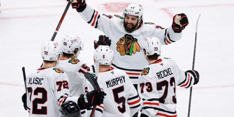 NHL: Chicago Blackhawks at Colorado Avalanche