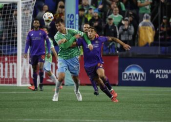 MLS: MLS Cup Playoffs-Round One-Houston Dynamo FC at Seattle Sounders FC