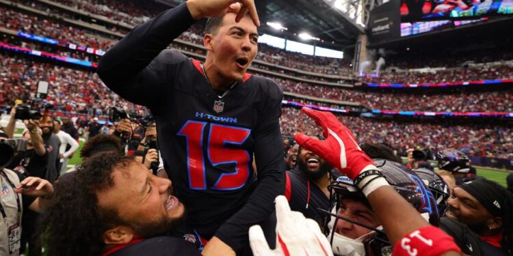 <span>Ka'imi Fairbairn celebrates after his 59-yard field goal decided the Texans’ victory over the Bills.</span><span>Photograph: Alex Slitz/Getty Images</span>