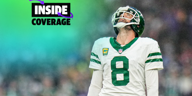 New York Jets quarterback Aaron Rodgers (8) reacts during an NFL football game against the Minnesota Vikings at Tottenham Hotspur Stadium, Sunday, Oct. 6, 2024 in London. (AP Photo/Steve Luciano)