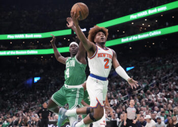 New York Knicks guard Miles McBride impressed on Tuesday, making him a waiver wire target for fantasy basketball managers. (AP Photo/Charles Krupa)