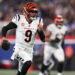 Joe Burrow of the Cincinnati Bengals runs the ball against the Giants. (Photo by Kevin Sabitus/Getty Images)