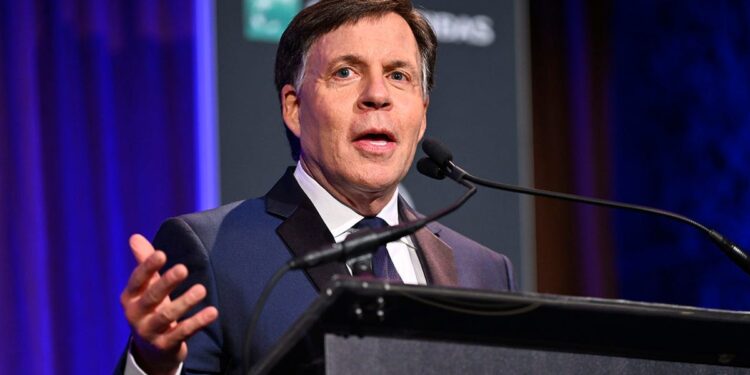 Bob Costas in September 2022