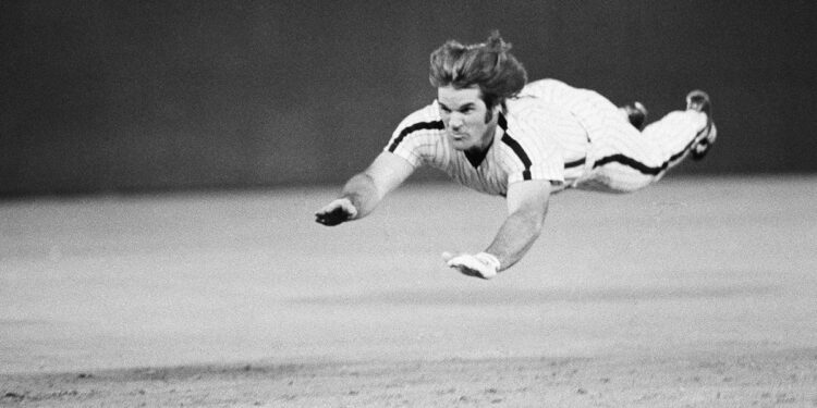 Pete Rose slides