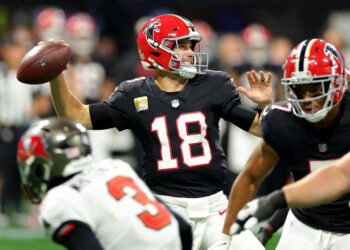 Kirk Cousins of the Atlanta Falcons had a huge game against the Tampa Bay Buccaneers. (Photo by Kevin C. Cox/Getty Images)