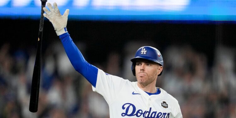 Freddie Freeman celebrates