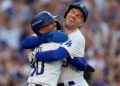 Freddie Freeman and Mookie Betts hug