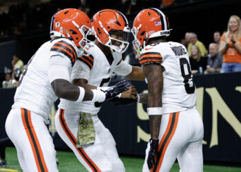 NEW ORLEANS, LOUISIANA - NOVEMBER 17: Jerry Jeudy #3, Jameis Winston #5 and Elijah Moore #8 of the Cleveland Browns celebrates a third quarter touchdown against the New Orleans Saints at Caesars Superdome on November 17, 2024 in New Orleans, Louisiana. (Photo by Sean Gardner/Getty Images)