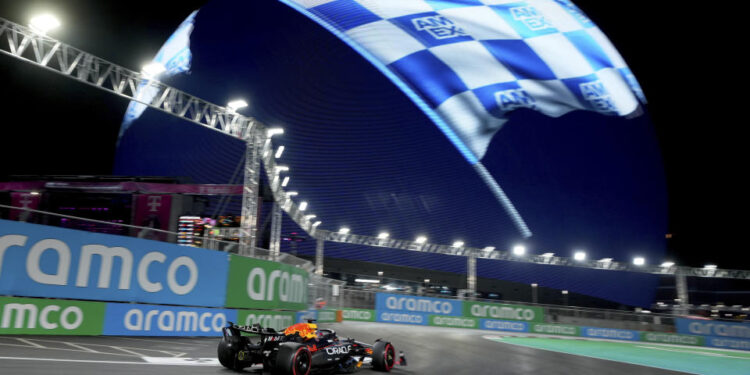 Red Bull driver Max Verstappen, of the Netherlands, drives the course during qualifying for the Formula One U.S. Grand Prix auto race, Friday, Nov. 22, 2024, in Las Vegas. (AP Photo/Rick Scuteri)