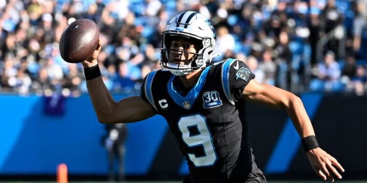 NFL: New Orleans Saints at Carolina Panthers