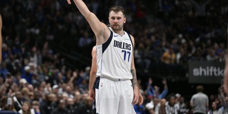 NBA: Orlando Magic at Dallas Mavericks