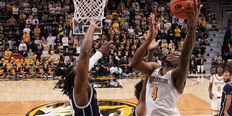 NCAA Basketball: Howard at Missouri