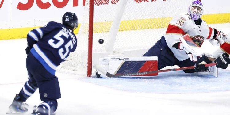 NHL: Florida Panthers at Winnipeg Jets