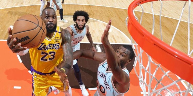 LeBron James in action for the LA Lakers against the San Antonio Spurs