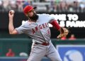 Anthony Rendon throws