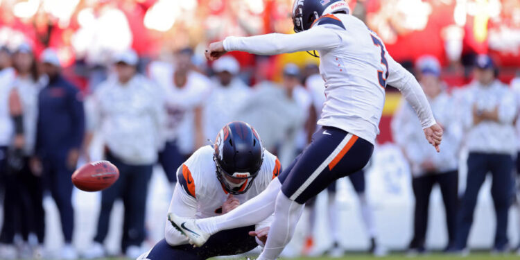 Wil Lutz #3 of the Denver Broncos attempts a field goal that was blocked in the fourth quarter of a game against the Kansas City Chiefs at GEHA Field at Arrowhead Stadium on November 10, 2024 in Kansas City, Missouri. (Photo by Jamie Squire/Getty Images)