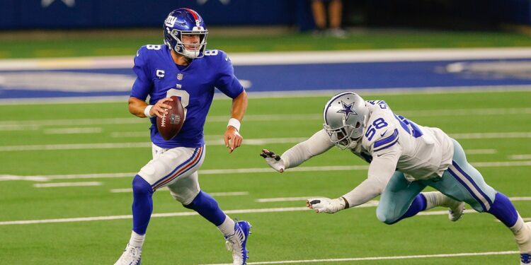 Daniel Jones against Cowboys