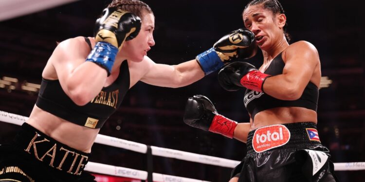 Katie Taylor and Amanda Serrano fight during LIVE On Netflix: Jake Paul vs. Mike Tyson at AT&amp;amp;T Stadium on November 15, 2024 in Arlington, Texas. 