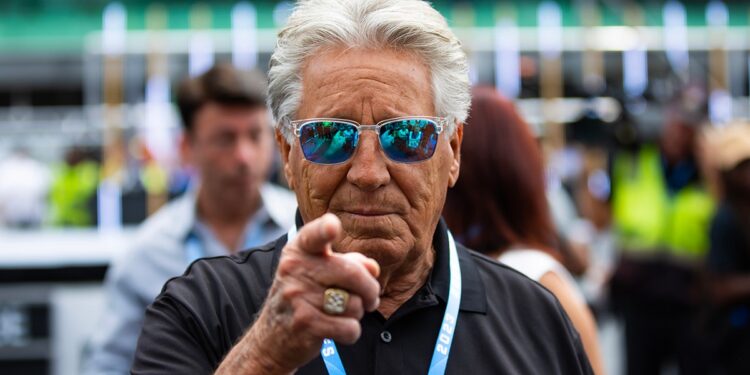 Mario Andretti points