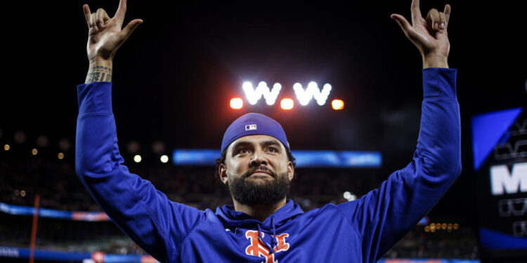 NEW YORK, NY - OCTOBER 08: Sean Manaea #59 of the New York Mets reacts after winning Game 3 of the Division Series presented by Booking.com between the Philadelphia Phillies and the New York Mets at Citi Field on Tuesday, October 8, 2024 in New York, New York. The New York Mets won 7-2. (Photo by Rob Tringali/MLB Photos via Getty Images)