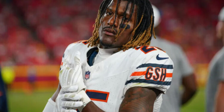 Aug 22, 2024; Kansas City, Missouri, USA; Chicago Bears safety Adrian Colbert (25) on the sidelines against the Kansas City Chiefs during the game at GEHA Field at Arrowhead Stadium. Mandatory Credit: Denny Medley-Imagn Images