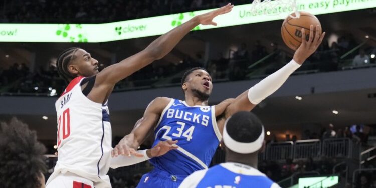 NBA: Washington Wizards at Milwaukee Bucks