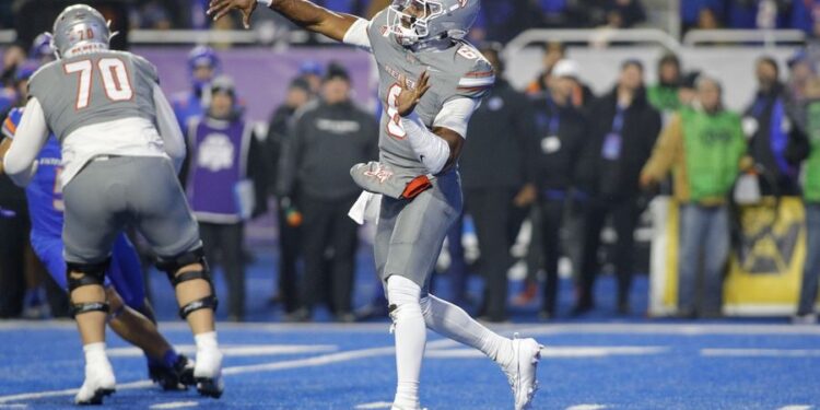 NCAA Football: Mountain West Championship-UNLV at Boise State