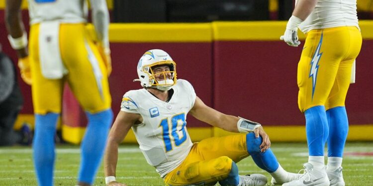 NFL: Los Angeles Chargers at Kansas City Chiefs